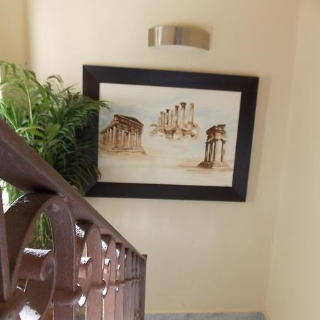 Beatus Suites And Rooms B&B Canicattì Εξωτερικό φωτογραφία