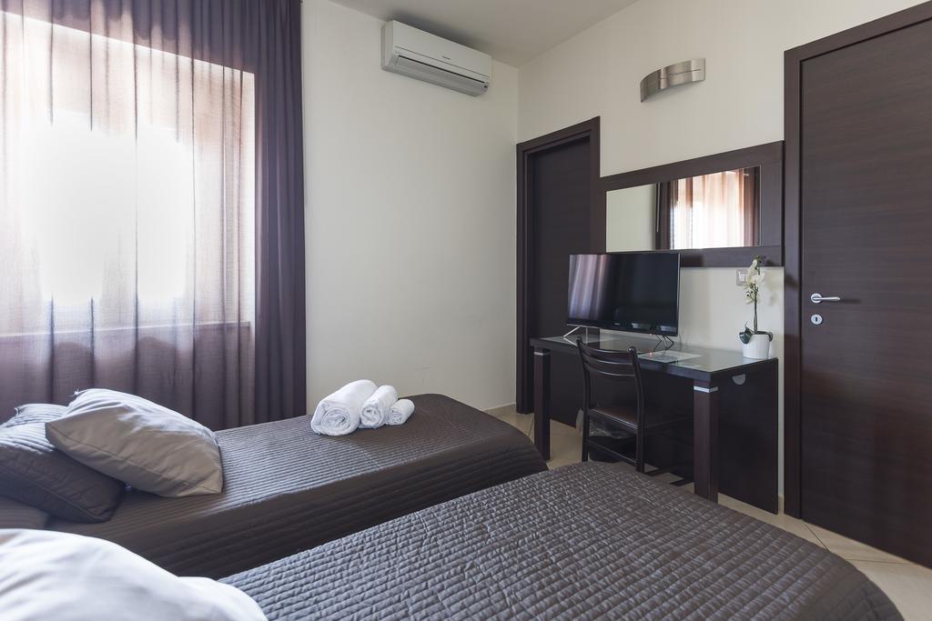 Beatus Suites And Rooms B&B Canicattì Εξωτερικό φωτογραφία