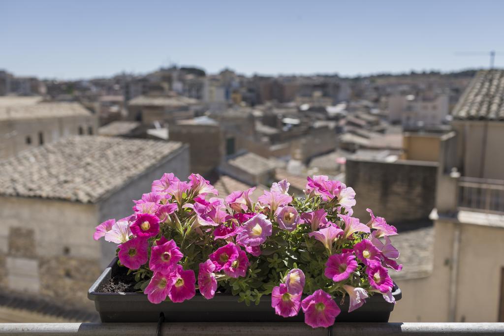 Beatus Suites And Rooms B&B Canicattì Εξωτερικό φωτογραφία