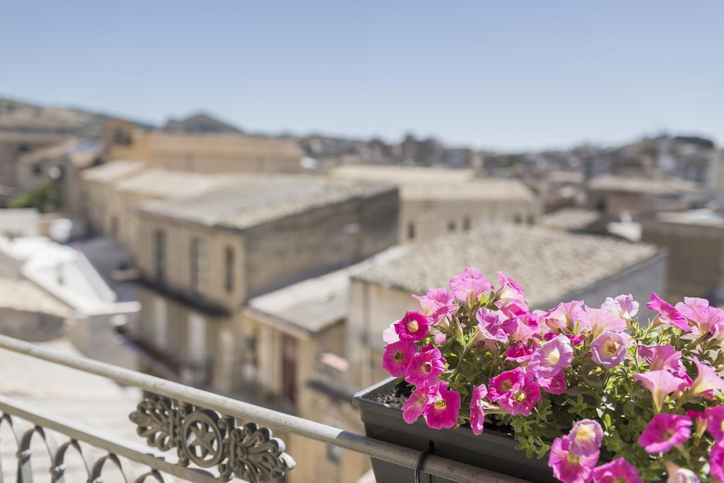 Beatus Suites And Rooms B&B Canicattì Εξωτερικό φωτογραφία